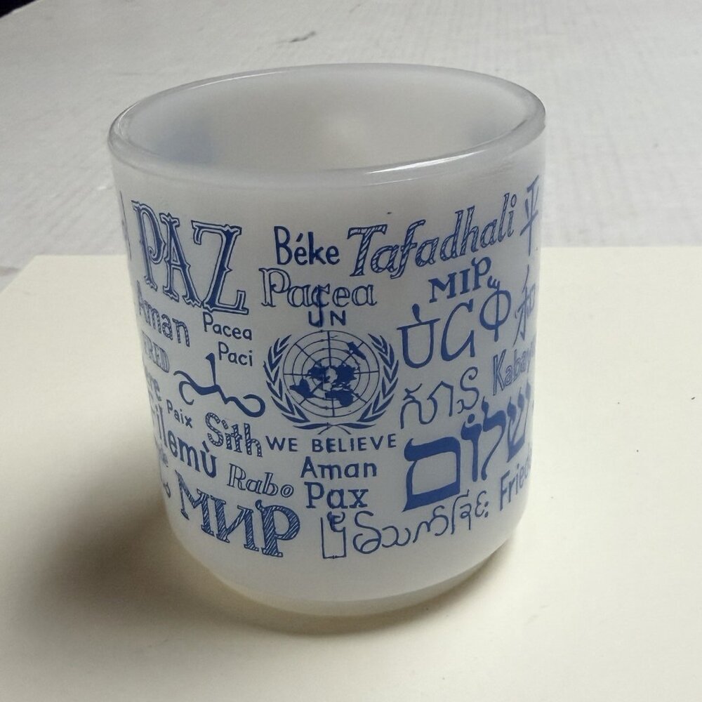 Vintage 1960's Mug Milk Glass UN United Nations Peace Multilingual